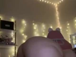 baddieblonde69 on webcam for live free nude chat now