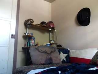 BBCountryBoy on webcam for live free nude chat now