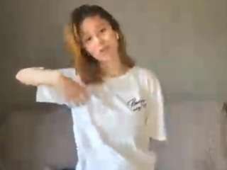 CandiGreigo on webcam for live free nude chat now