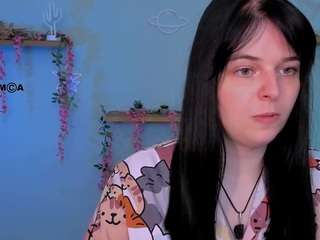 dana-cute1 on webcam for live free nude chat now