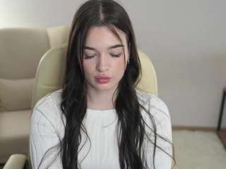 ElnoraSucgang on webcam for live free nude chat now
