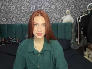 EstherCiocca on webcam for live free nude chat now