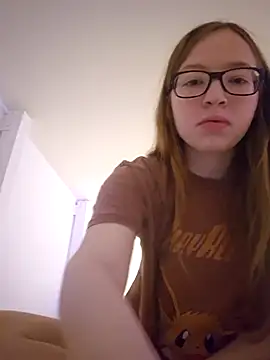 Freaky-Doll naked in live sex video chat