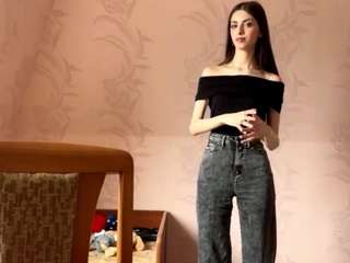 GeneviveIffland on webcam for live free nude chat now