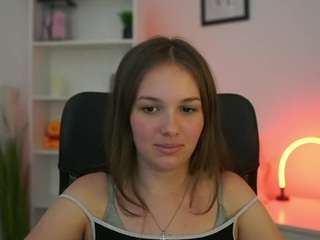 HAdeGigi18 on webcam for live free nude chat now