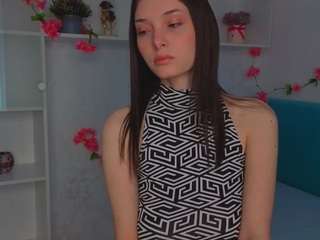 IsauraKrumm on webcam for live free nude chat now