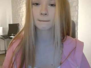 JaniceCerrillo on webcam for live free nude chat now