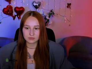 kerry-red on webcam for live free nude chat now