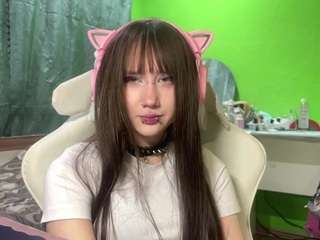 LisaStires on webcam for live free nude chat now