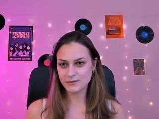 luna-noct on webcam for live free nude chat now