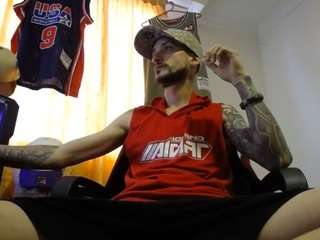 Maestrojhon14 on webcam for live free nude chat now