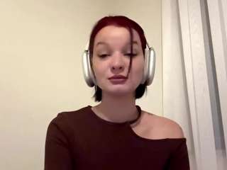 MalloryRozzell on webcam for live free nude chat now
