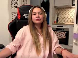 MiraStigall on webcam for live free nude chat now