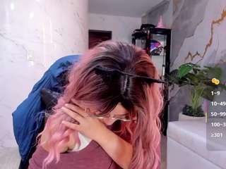 Qetsyah-Tf on webcam for live free nude chat now