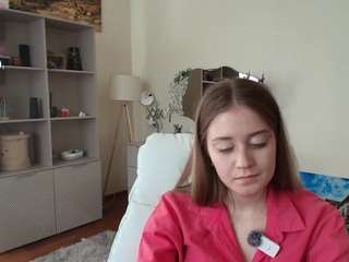 XiomaraNorman on webcam for live free nude chat now