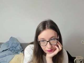 AnnaGentle on webcam for live free nude chat now