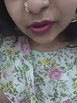 Ashwini-Gowda-91 naked in live sex video chat