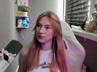 ChandaHebert on webcam for live free nude chat now