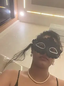 Cutie_Seema naked in live sex video chat