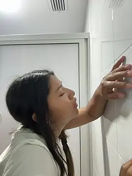 Daliz naked in live sex video chat