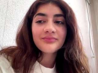 ElenoraLapeyrouse on webcam for live free nude chat now
