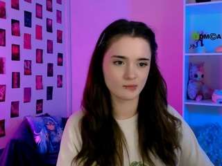 elizabeth-dornan on webcam for live free nude chat now