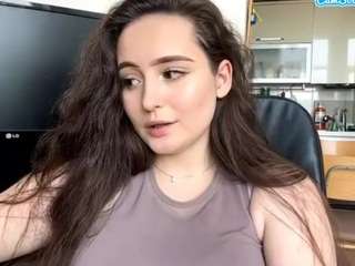 EmillyCarter on webcam for live free nude chat now