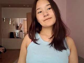 EvelyneCardino on webcam for live free nude chat now