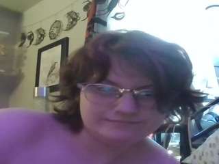 FluffyKitty420 on webcam for live free nude chat now