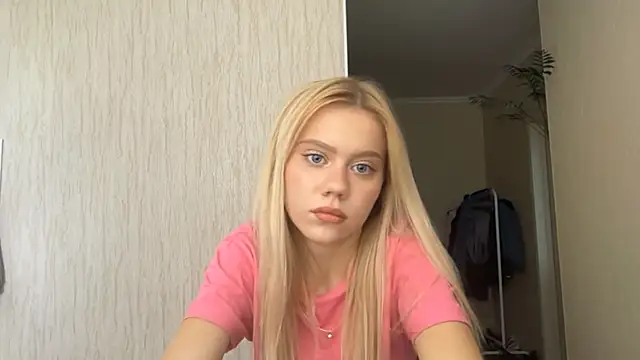 Glamorforyou naked in live sex video chat