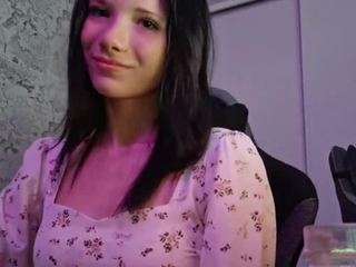 GriseldaSmerdon on webcam for live free nude chat now