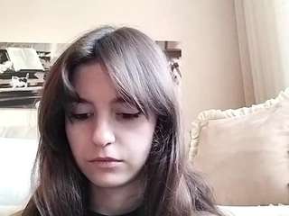 HarrietCarosella on webcam for live free nude chat now