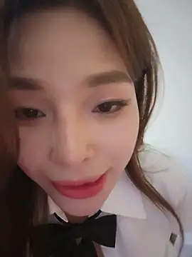 Lmai91 naked in live sex video chat