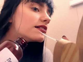 LoriannPospishil on webcam for live free nude chat now