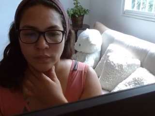 Meganbloomm on webcam for live free nude chat now