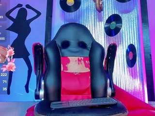 nickyminach on webcam for live free nude chat now
