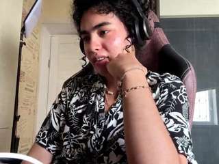 NieshaPerkins on webcam for live free nude chat now