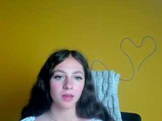 OliviaLiveu on webcam for live free nude chat now