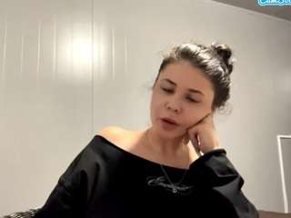 SauRomanoff on webcam for live free nude chat now