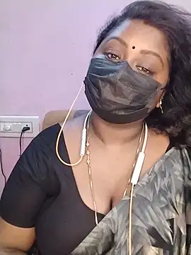 Tamil-Dhara naked in live sex video chat