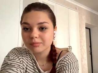 ValenciaShellenbarger on webcam for live free nude chat now