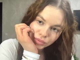 DelisaCalender on webcam for live free nude chat now