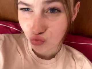 EmilieGansen on webcam for live free nude chat now