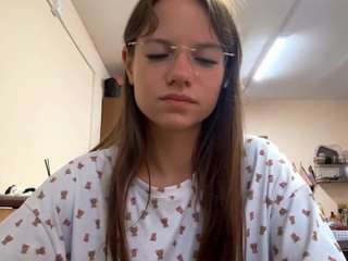 EthylPicklesimer on webcam for live free nude chat now