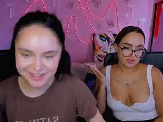 hanna-kiss3 on webcam for live free nude chat now