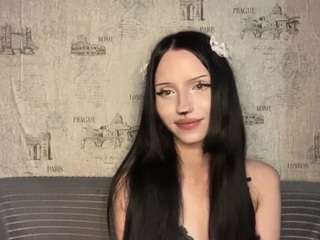 HannahKatin on webcam for live free nude chat now