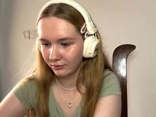 KamBeighley on webcam for live free nude chat now