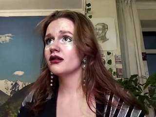 LeoraOkins on webcam for live free nude chat now