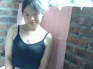 mai555 on webcam for live free nude chat now