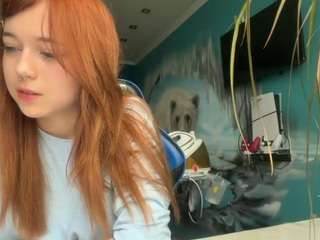 MildredLusk on webcam for live free nude chat now